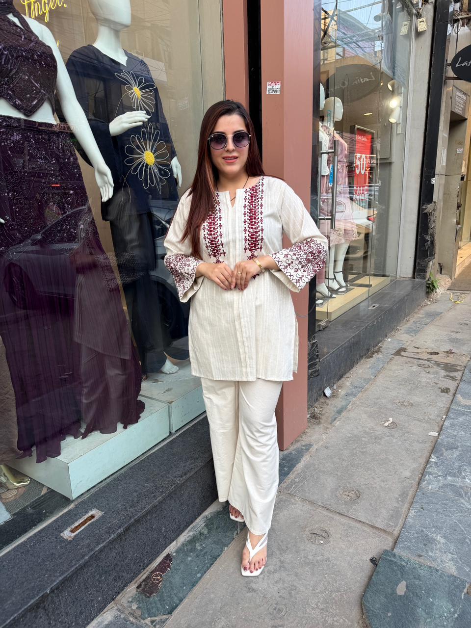 Som Embroidered Co-Ord Set