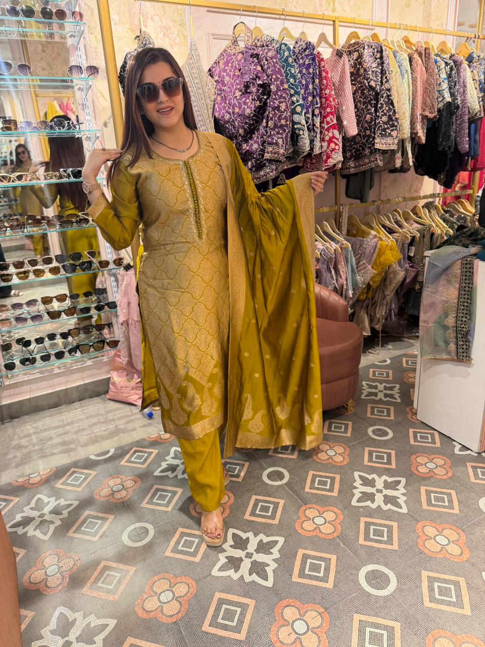 Banarasi Suit Set