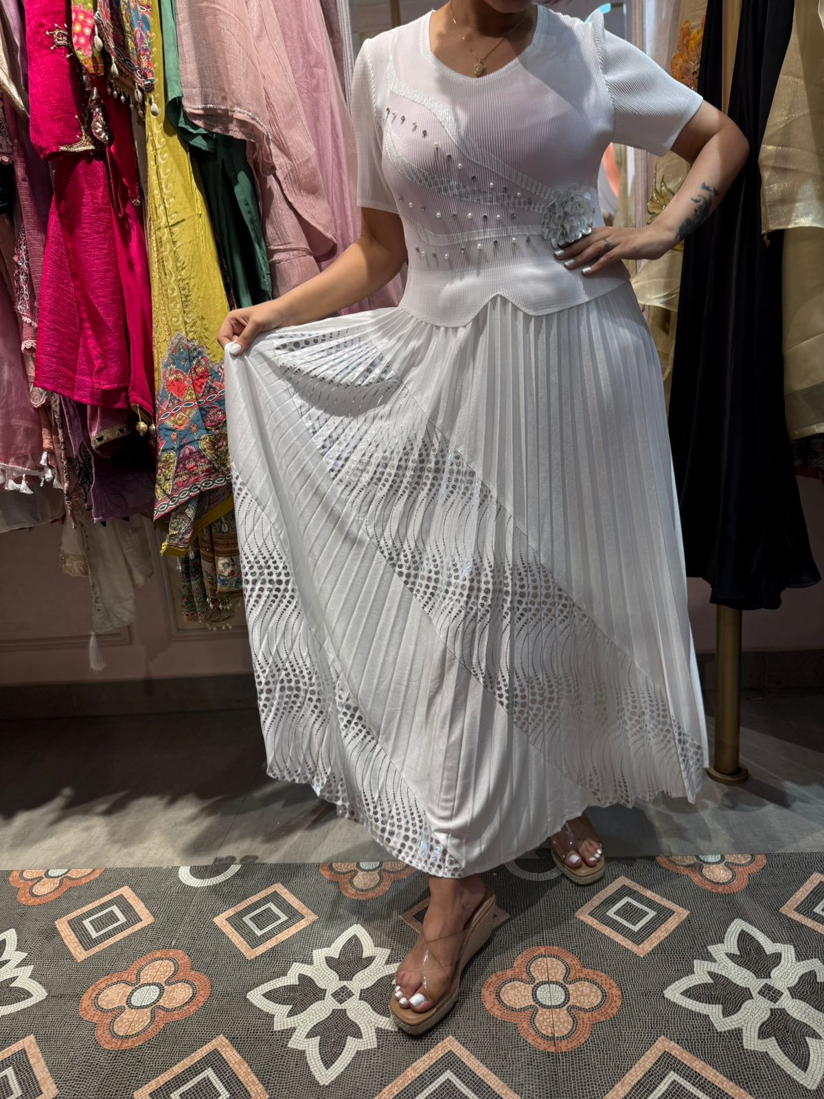 Pearl Grace Wrinkle Pleated Dress