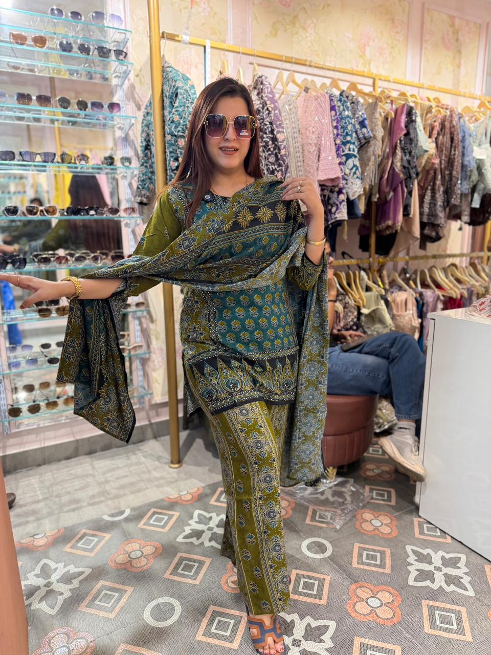 Emerald Garden Printed 3-Piece Suit Set