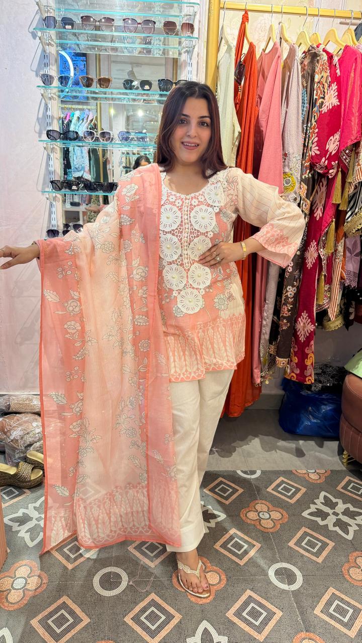 Lavi Bloom Kurta Set