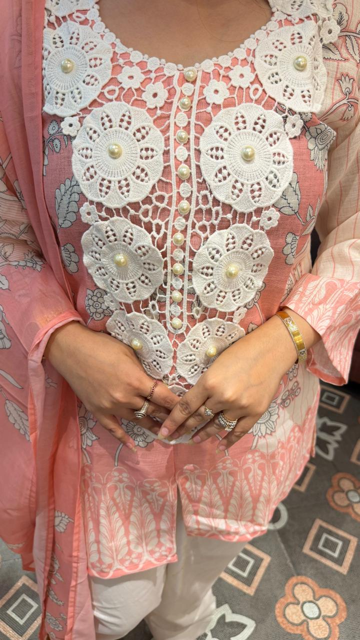 Lavi Bloom Kurta Set