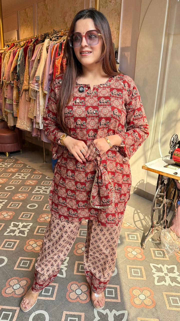 Short Kurti with Tapered Pants