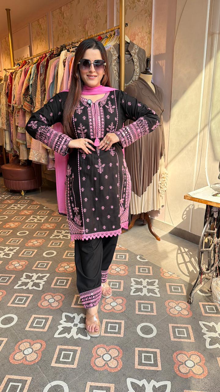 Pakistani ethnic embroidered lawn suit