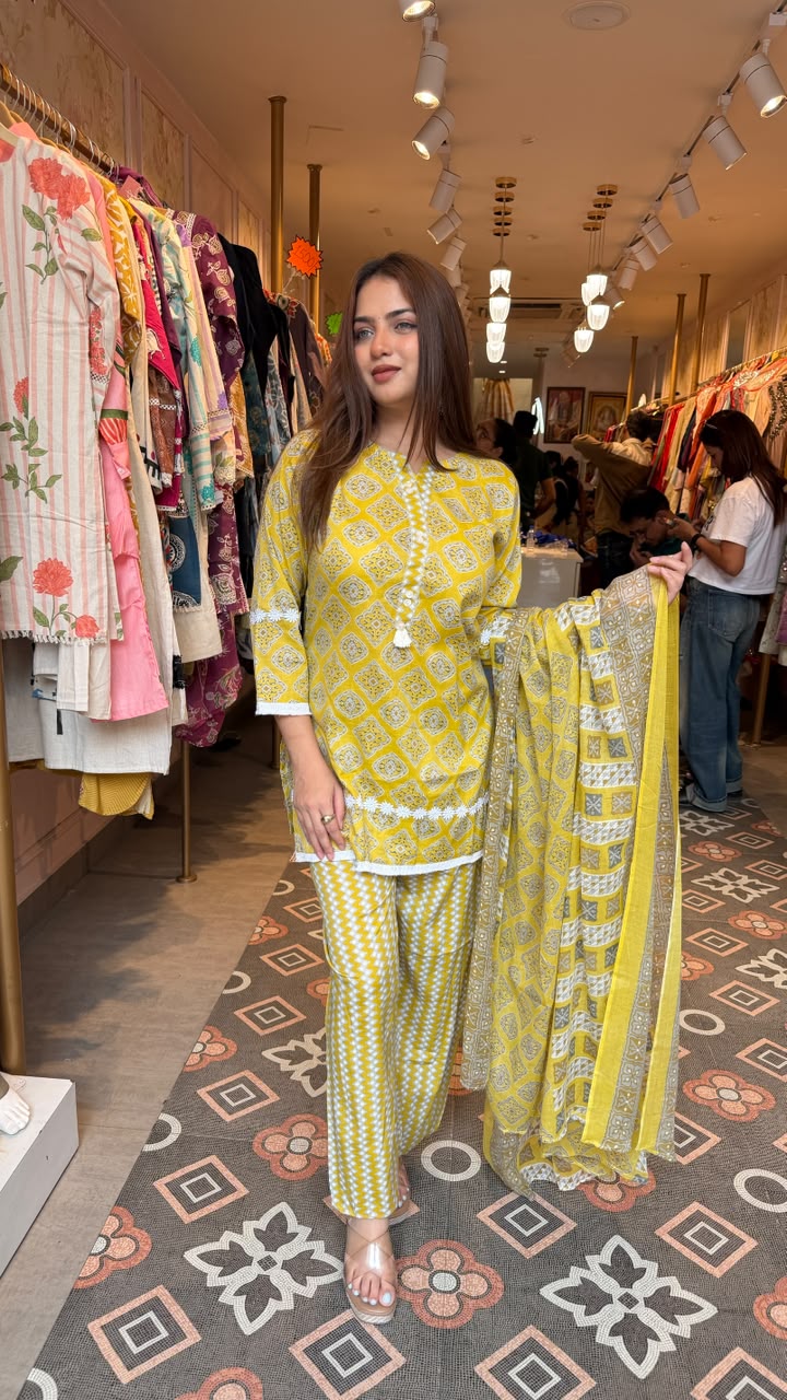 Printed Straight Kurta Palazzo Set
