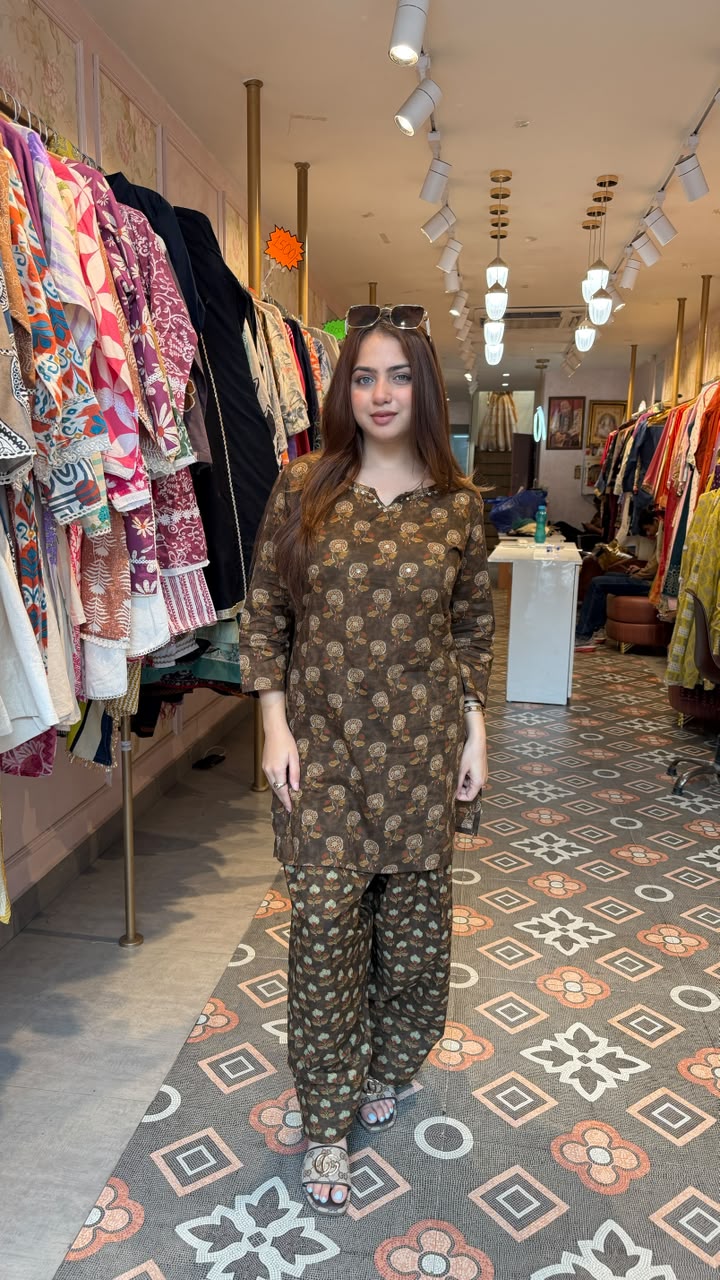 Printed straight kurta with palazzo set