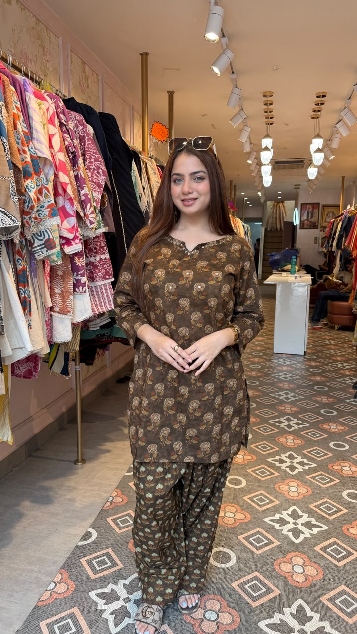 Printed straight kurta with palazzo set