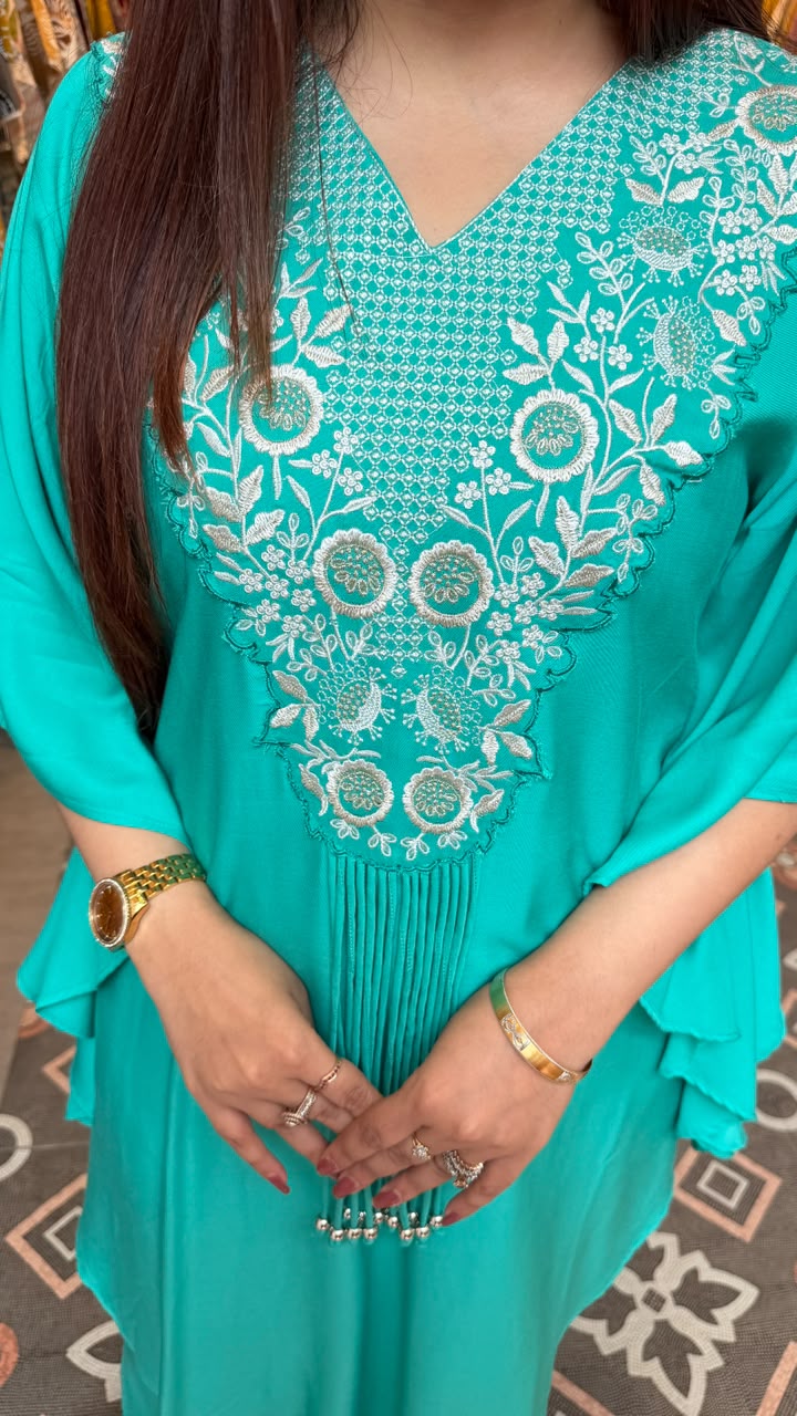 Lin Embroidered Co-Ord Set