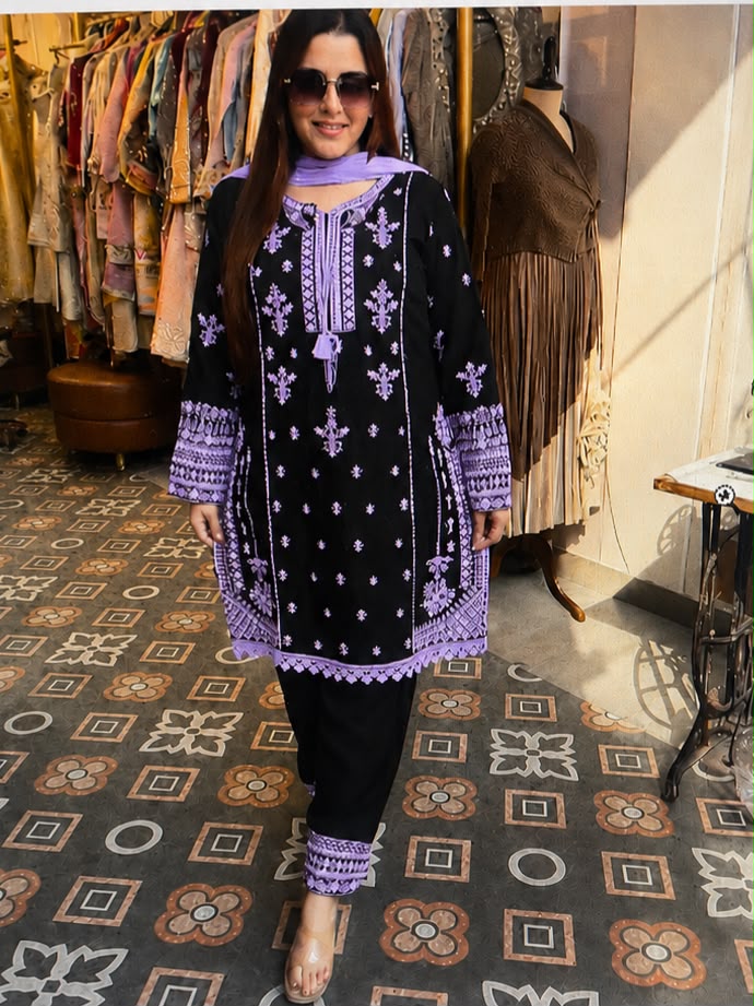 Pakistani ethnic embroidered lawn suit