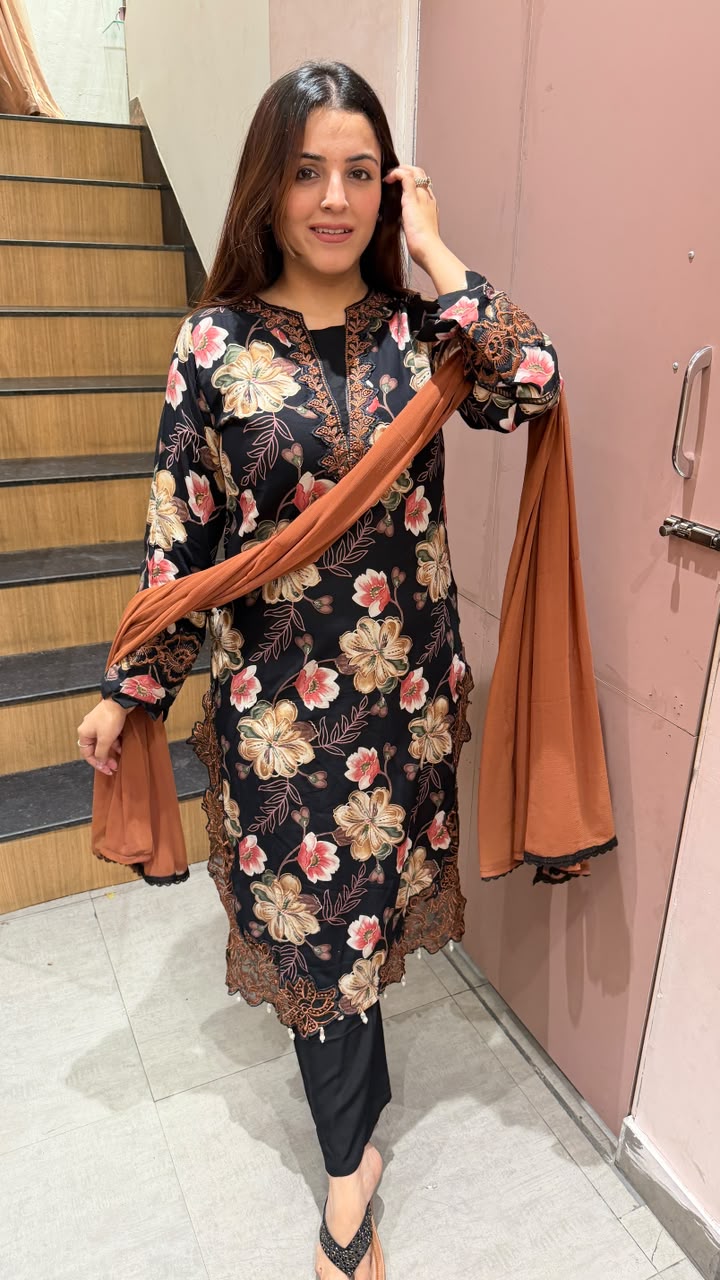 Printed kurta suit with thread lace border and matching plain dupatta