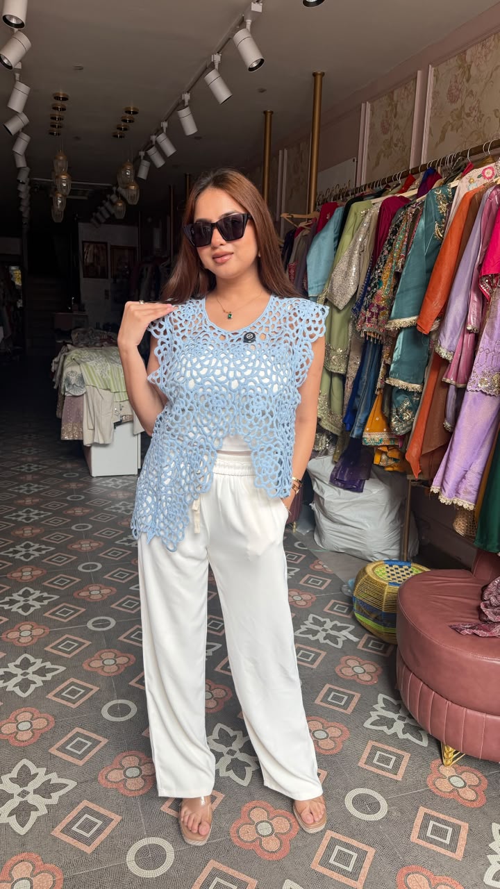 Crocheyyt Lace Asymmetrical Top with Wide