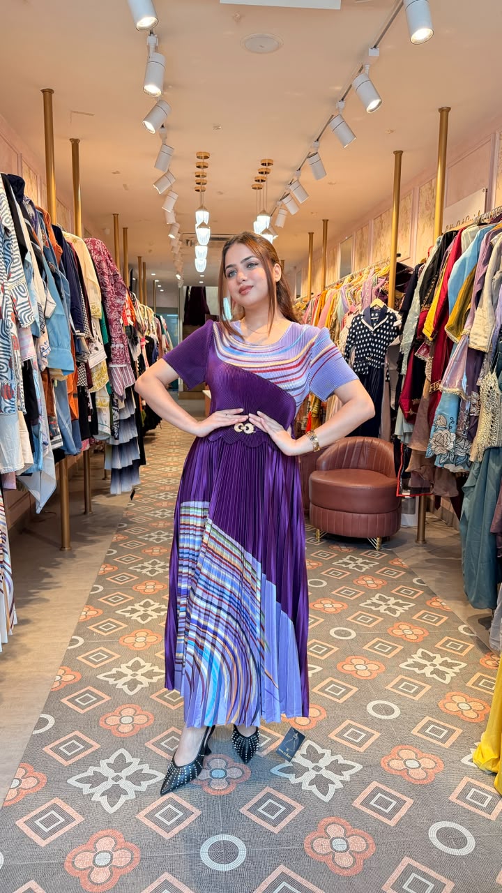 Abstract Print Pleated Midi Dress