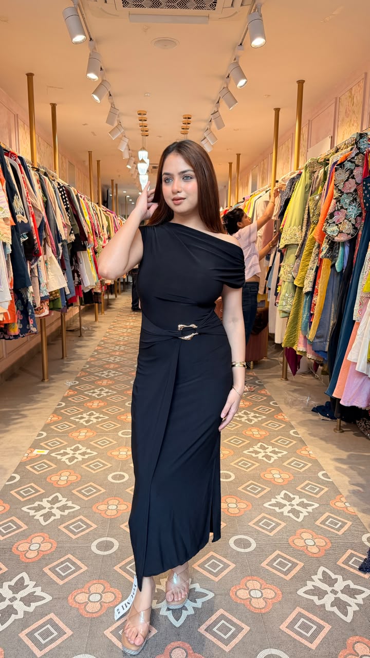 Black One-Shoulder Ruched Bodycon Midi Dress