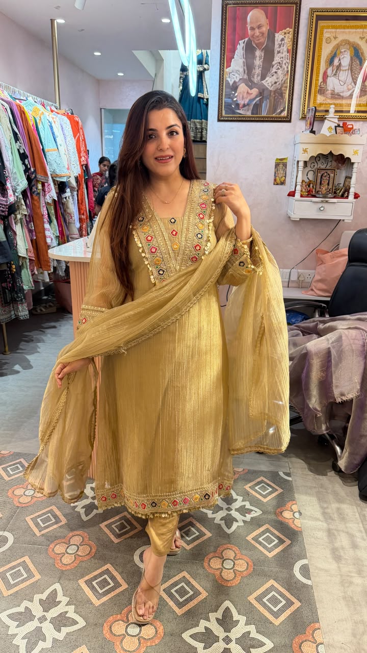 Mirror Work Crinkle Straight Kurta Set with Dupatta