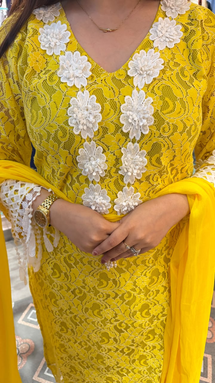 Lace Kurta Set with Tassel Dupatta