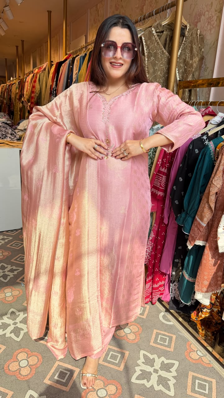 Zari Embroidered Straight Kurta Set