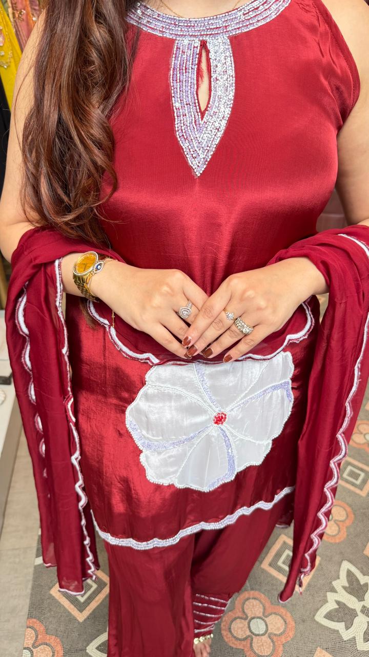 Embroidered Straight-Cut Punjabi Suit