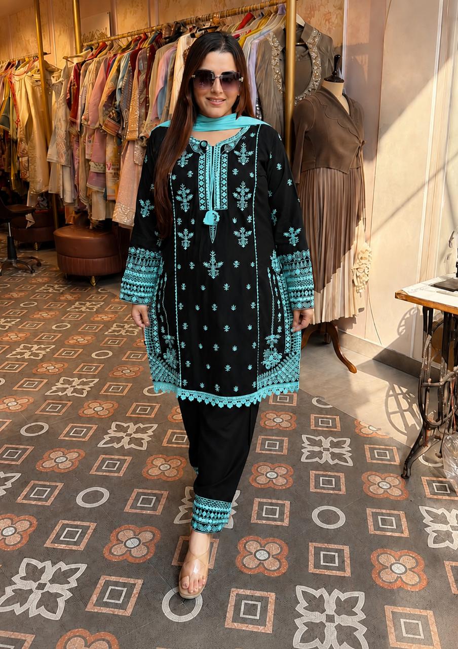 Pakistani ethnic embroidered lawn suit