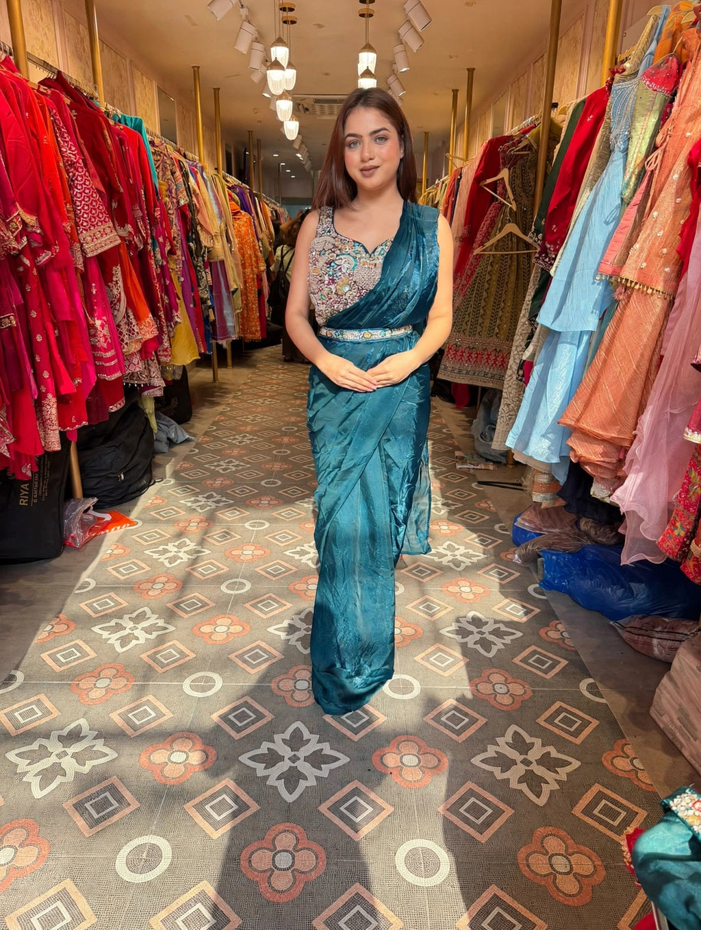 Heavy Blouse Shimmer Draped Saree