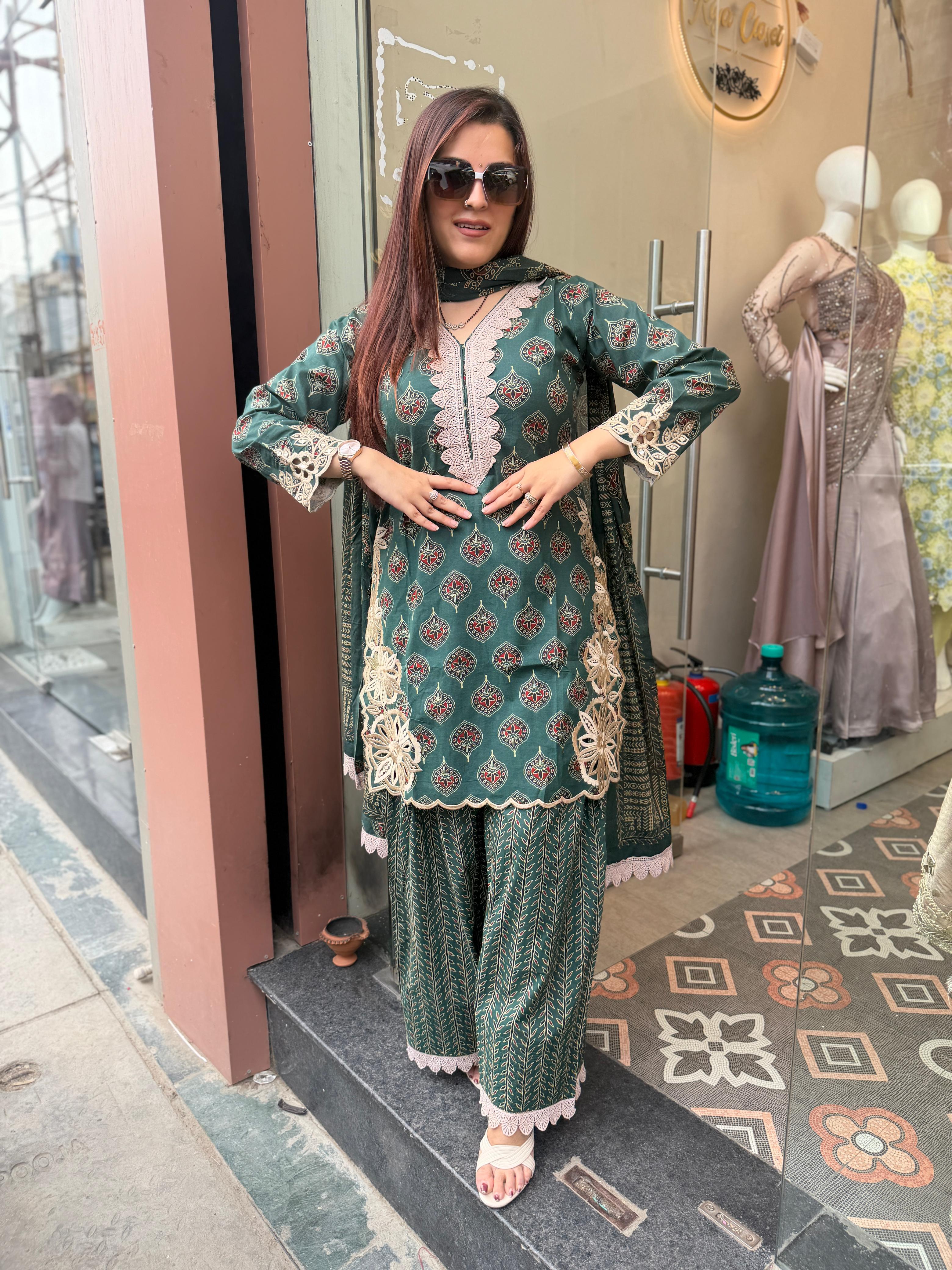 Ruby Royale Printed  3PC Set